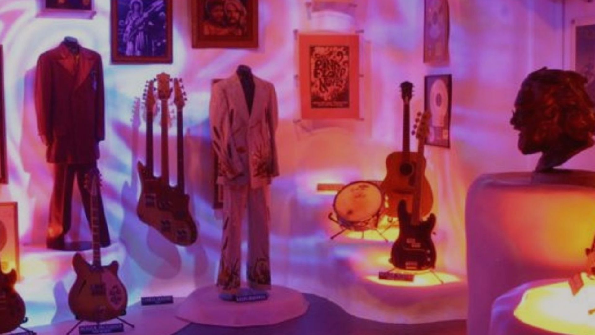 Hard Rock Vault's Elvis room