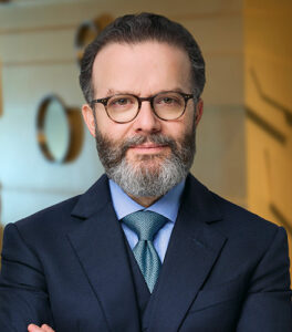 Picture of Simon Philips